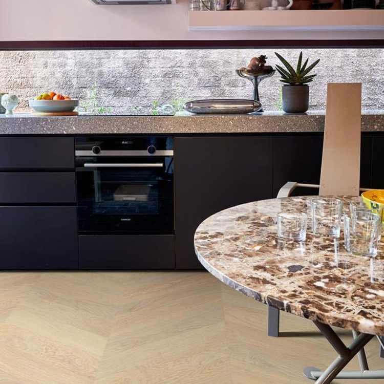 KAHRS VINYL SENSATIONS CHEVRON FUSION 6mm LTCCW2502-145